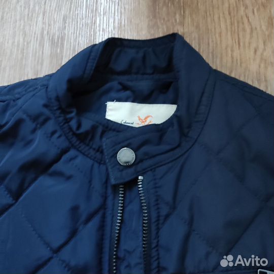 Куртка демисезонная на мальчика 8-9 лет 134 см