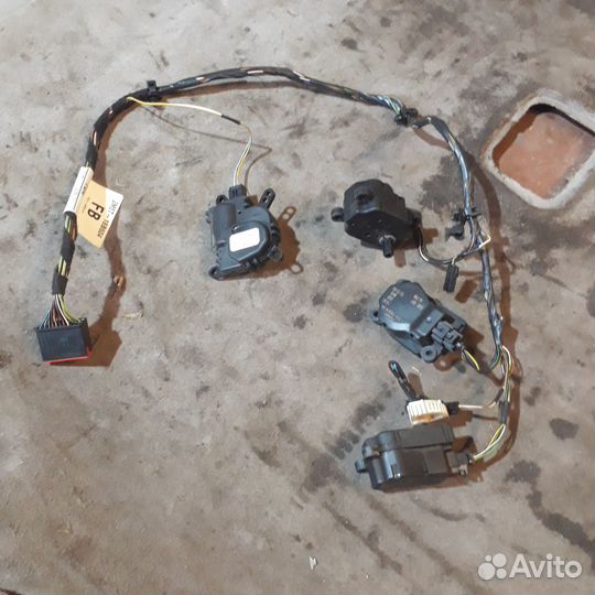 Сервоприводы печки комплект(климат) Форд Фокус 1