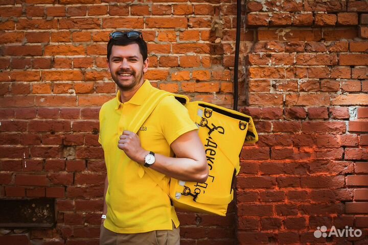 Пeший кy рьер Яндeкc.Едa 18+ (свободный график)