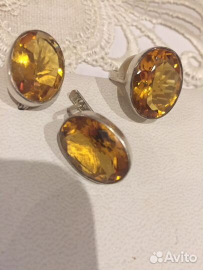 Комплект из серебра