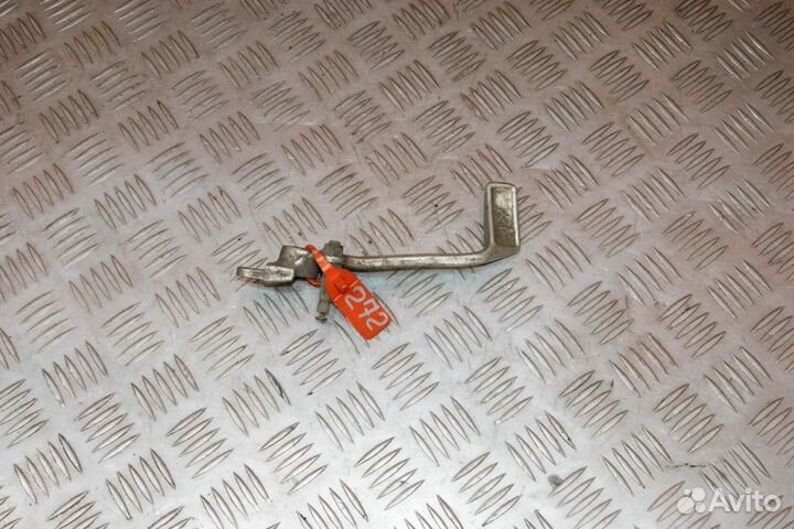 Педаль тормоза Yamaha FZR400, 1WG