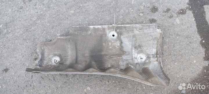 Тепловой экран глушителя renault kaptur