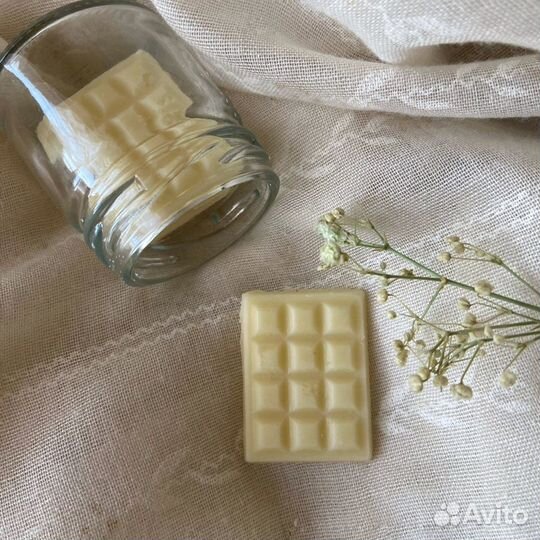 Взбитое масло Ши и массажные плитки для тела