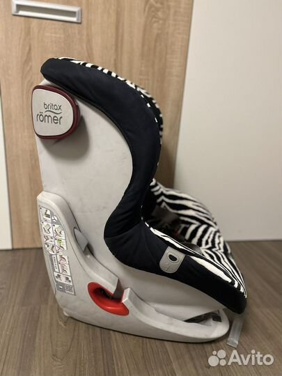 Автокресло britax Romer king 2 zebra