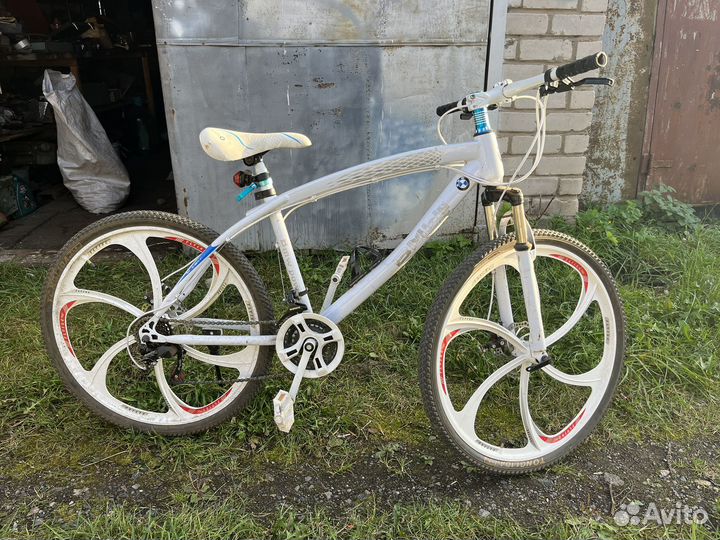 Велосипед bmw