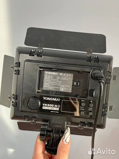Осветитель фото, видео YongNuo YN-300 III