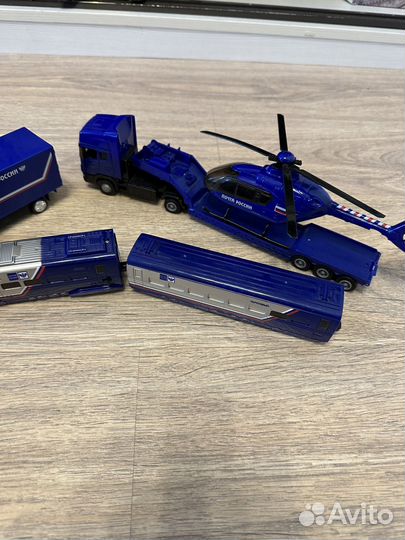 Игрушки поезд почта