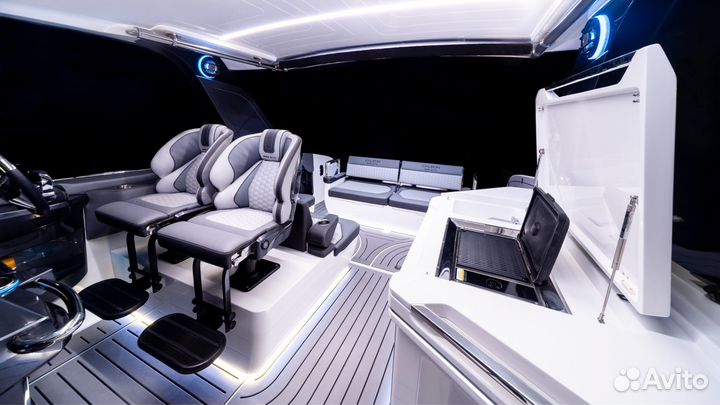 Galeon 325 GTO (2022 год)