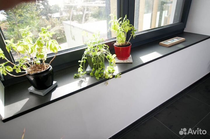 Подоконник moeller LD-40 Черный clean touch