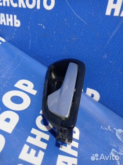 Внутренняя ручка двери Ford Focus 3 седан 2012