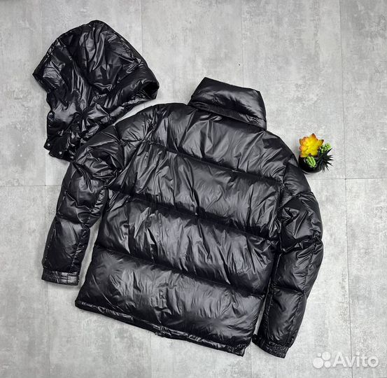 Пуховик moncler