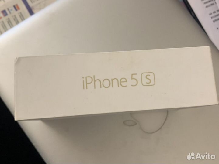 Коробка от iPhone 5s gold 16 gb оригинал+корпус