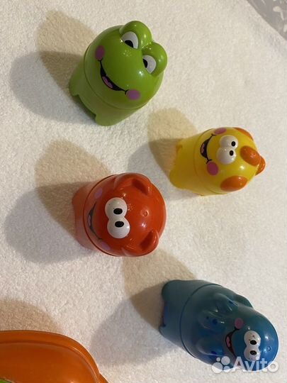 Игрушка для купания в ванную Chicco