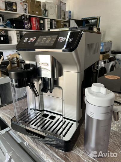 Кофемашина Delonghi Eletta Explore