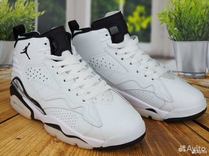 Кроссовок Nike Air Jordan Retro 6