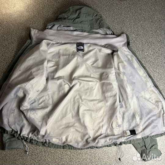 Куртка The North Face Hyvent