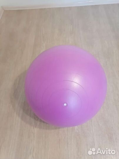 Гимнастический мяч фитбол
