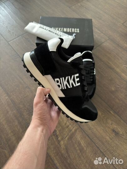 Кроссовки bikkembergs