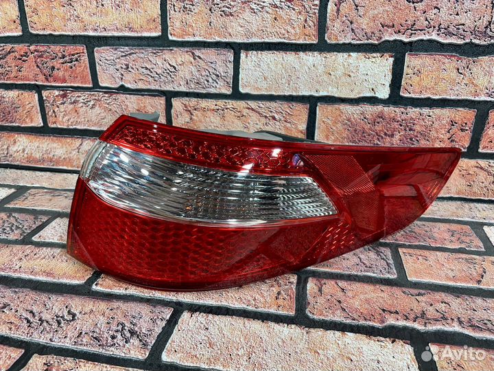 Фонарь задний правый на Kia Rio 3 2011-2015г