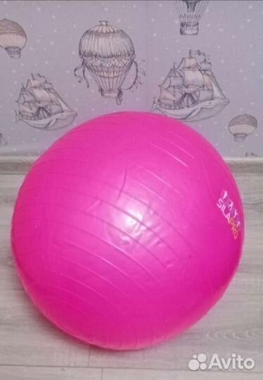 Гимнастический мяч фитбол