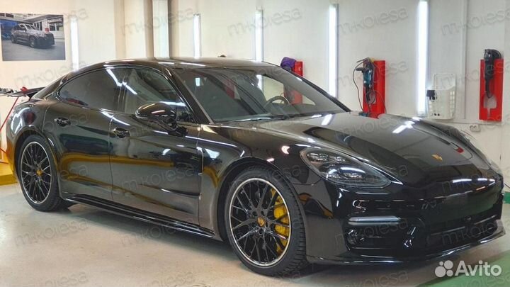 Диски Porsche Panamera 2 R22