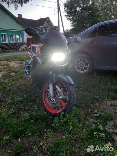 Honda cbr 600 f4