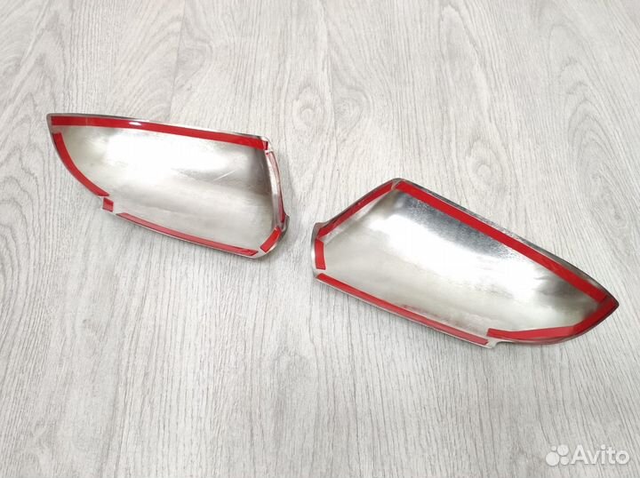 Накладки на зеркала VW Touran 2010-2015 (новые)