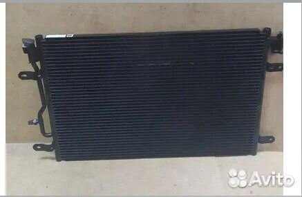 Радиатор кондиционера Audi A4 2000 - 2006