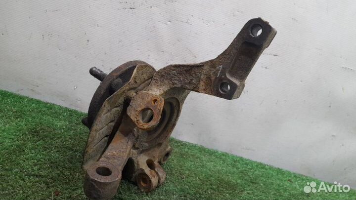 Кулак поворотный передний левый Chevrolet Lacetti