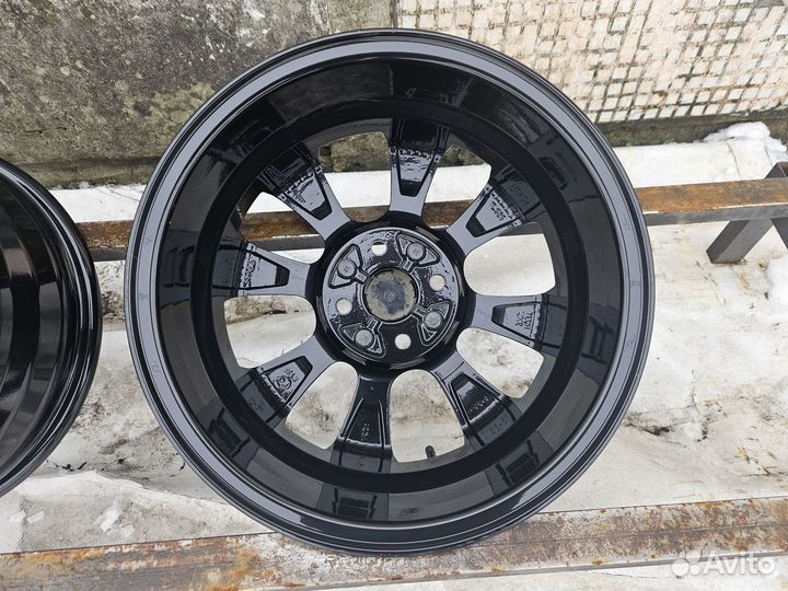 Литые диски R15 4x100 54.1 Solaris Rio