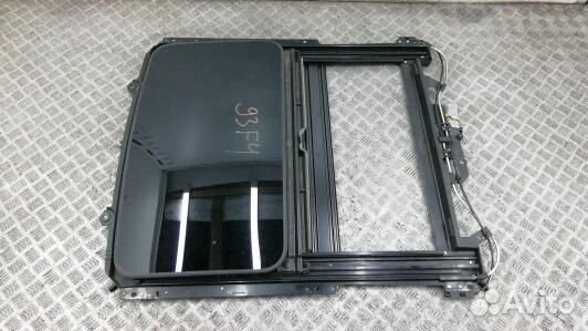 Люк cadillac STS 2 (93F04GS01)