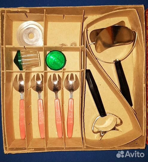 Пельменный набор и весы бытовые