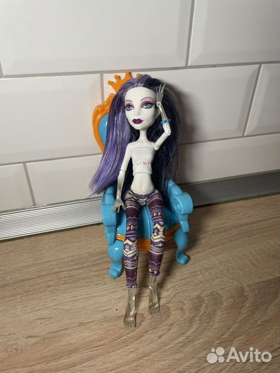 Кукла Монстер Хай Спектра Командный дух