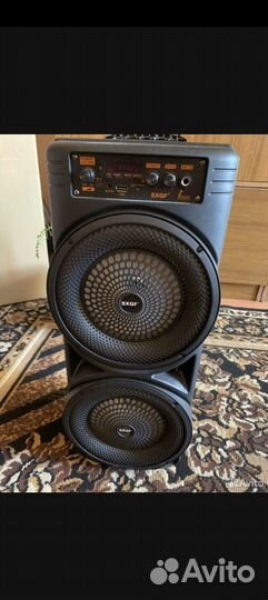 Музыкальный центр