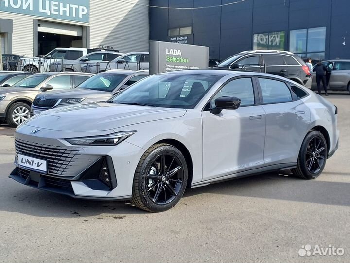 Changan UNI-V 1.5 AMT, 2023