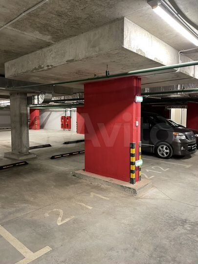 Машиноместо, 14 м²