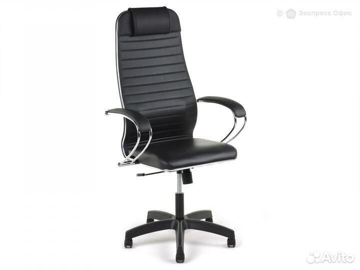 Кресло для руководителя Метта B 1m 17K1/K131, осно