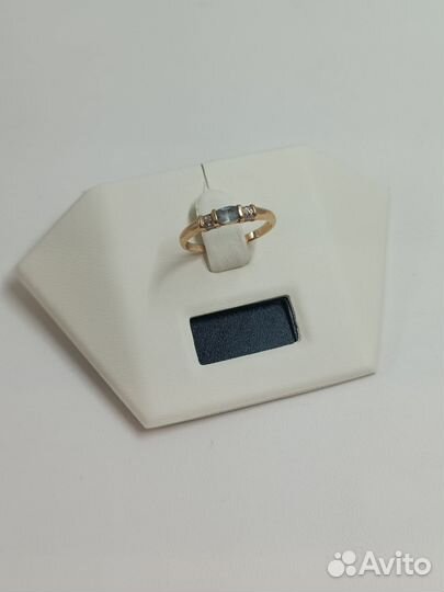 Золотое кольцо 585