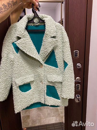 Пальто демисезонное