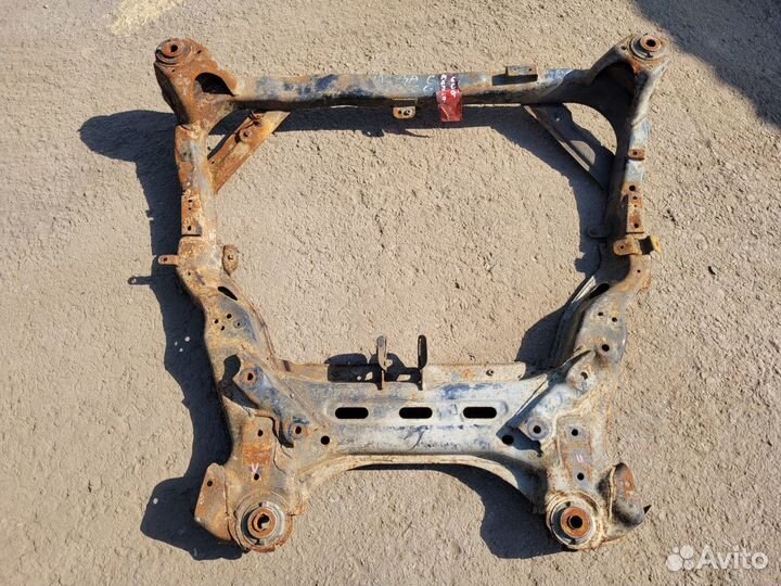 Подрамник передний на Mazda 6 GG