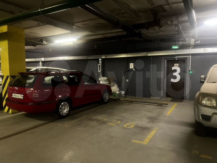 Машиноместо, 14 м²