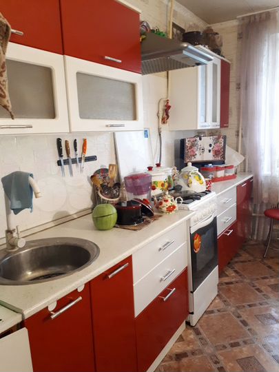 4-к. квартира, 81 м², 1/5 эт.