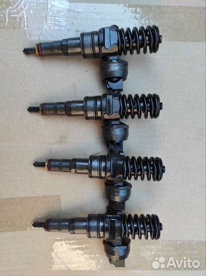 Форсунка Volkswagen 1.9 TDI 038130073BN