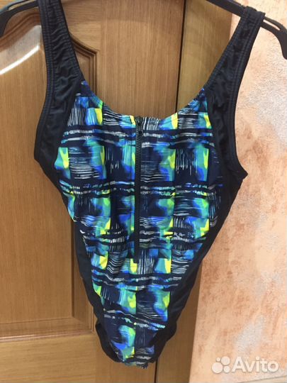 Купальник speedo слитный S / M (44)