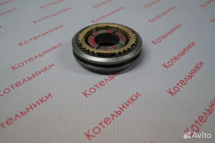 Nissan 32606-50J00 Муфта втулочная 3-4 передача