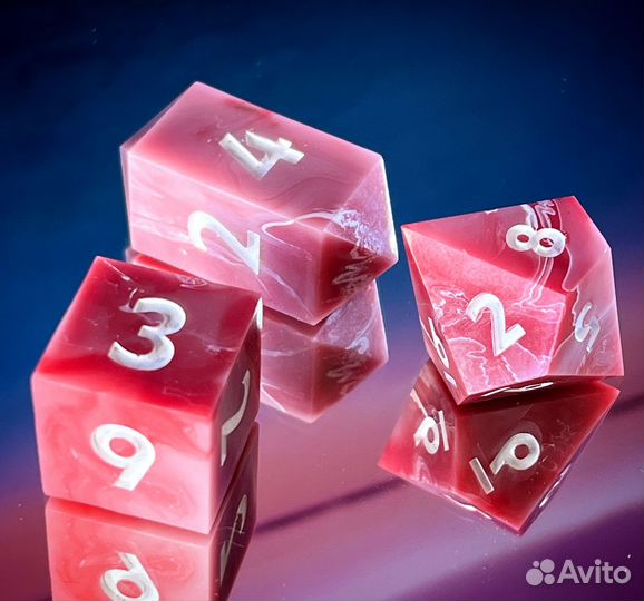 Дайсы / Игральные кости Розовый Нептун