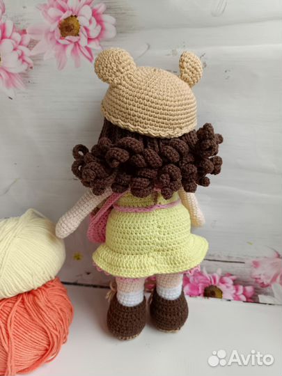 Вязаная кукла Маша с мишкой ручная работа