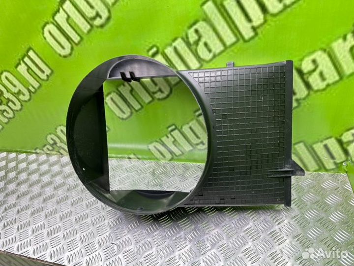 Диффузор Mercedes-Benz 190E W201 OM601 2.0D 1992