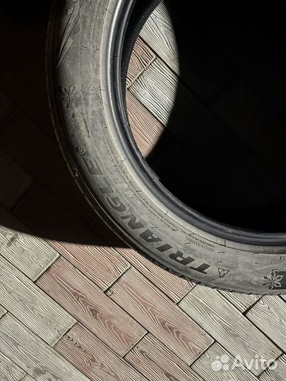 Triangle Snowlink TWT02 235/55 R20