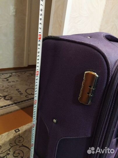 Чемодан на колесах